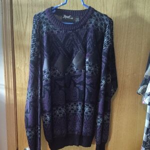 Impact Men's Purple and Black Geometric Crewneck Sweater